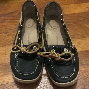 Navy blue boat sperrys size 7.5